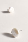 Everyday Freshwater Button Pearl