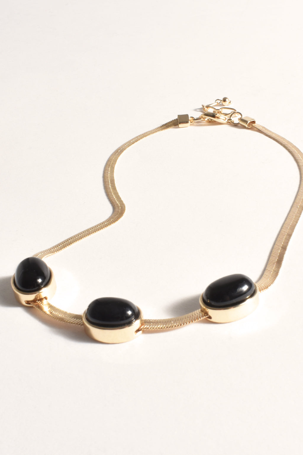 Oval Stone Front Collar Necklace