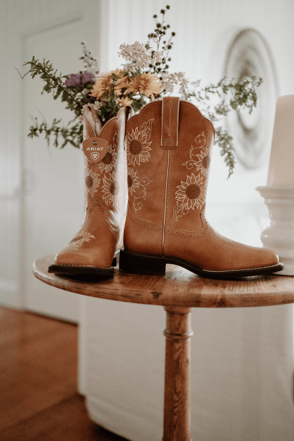 Ariat sales acton boots