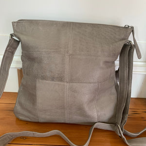 Carolina sling bag - Vault Country Clothing